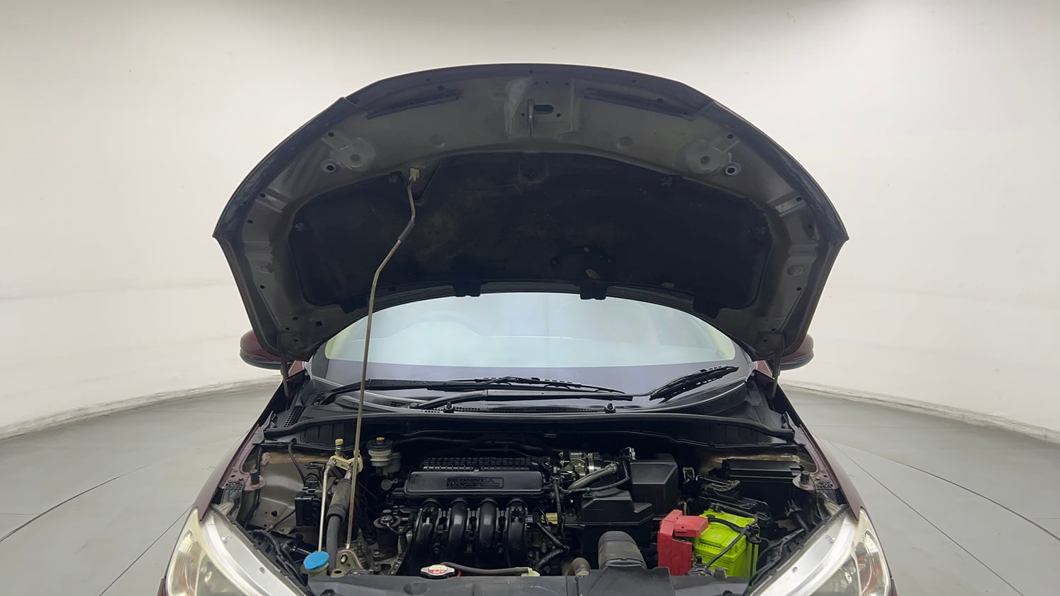 Used 2016 Honda City SV Petrol Manual engine ENGINE & BONNET OPEN FRONT VIEW