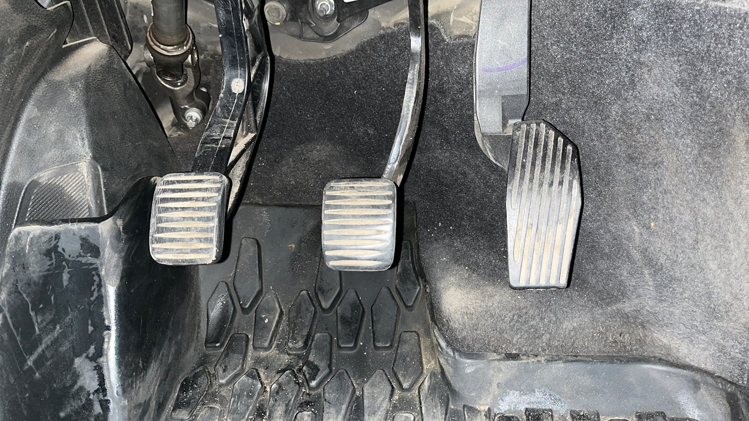 Used 2021 Jeep Compass Model S (O) 2.0 Diesel Diesel Manual interior PEDALS VIEW