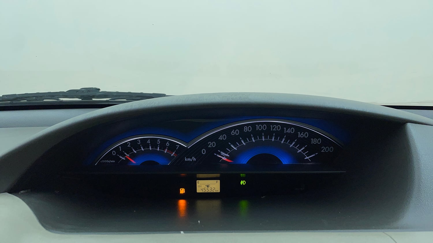 Used 2013 Toyota Etios V Petrol Manual interior CLUSTERMETER VIEW