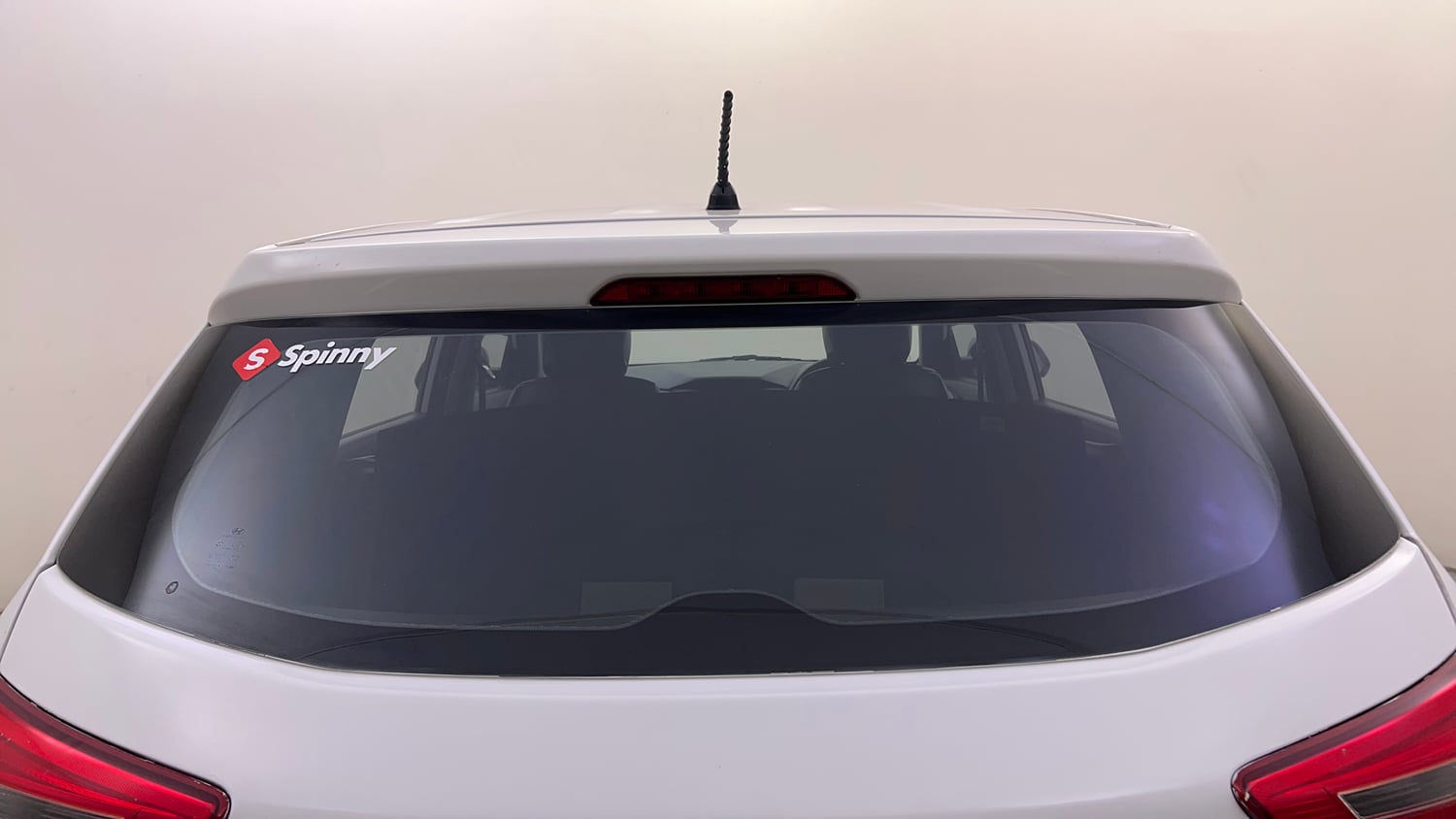 Used 2016 Hyundai Creta 1.6 Base Petrol Petrol Manual exterior BACK WINDSHIELD VIEW