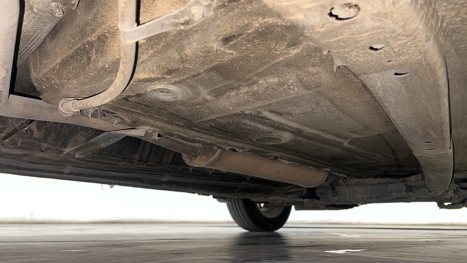 Used 2018 Maruti Suzuki Dzire ZXi Petrol Manual extra REAR RIGHT UNDERBODY VIEW