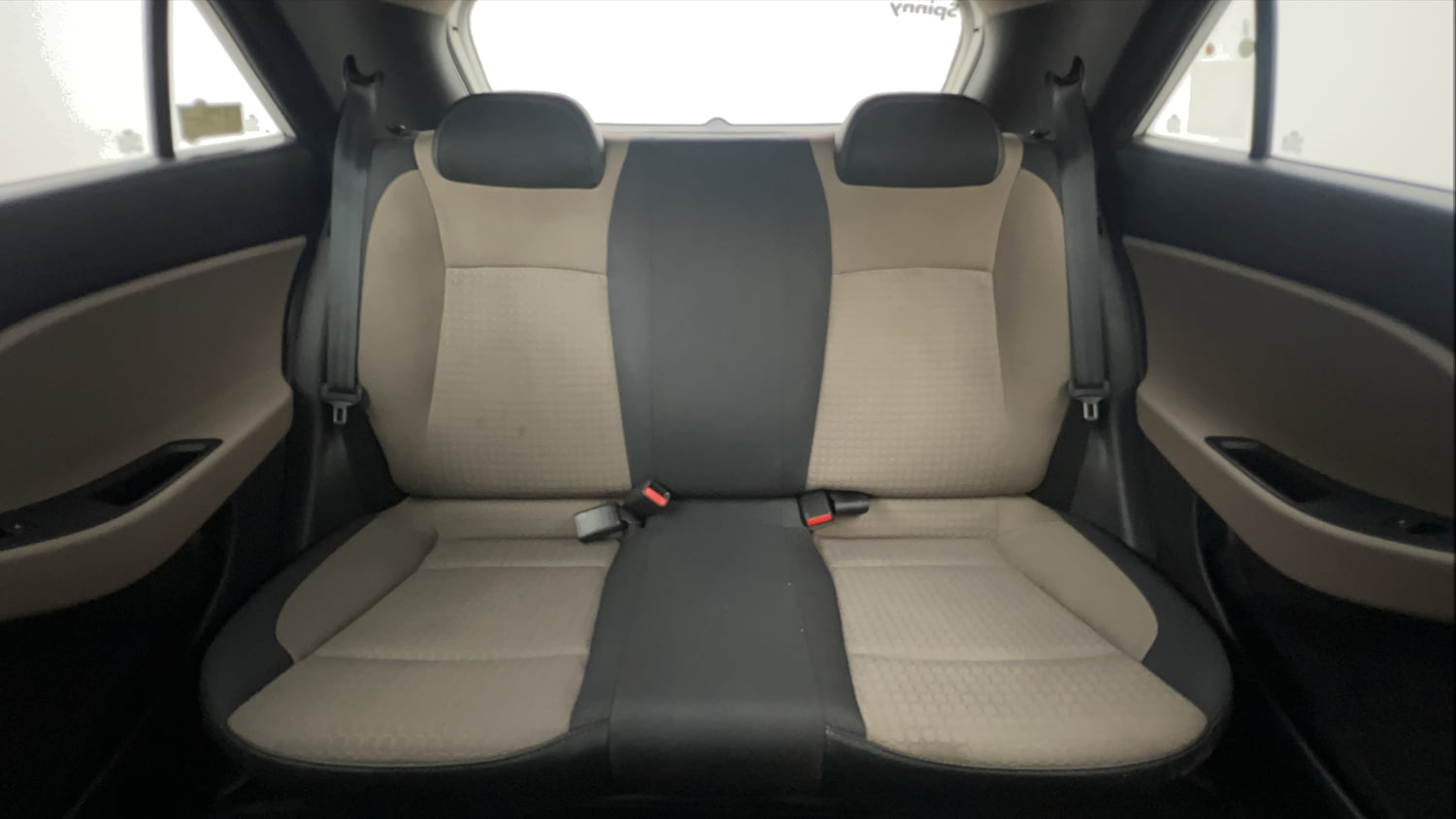 Used 2018 Hyundai Elite i20 Asta 1.2 Petrol Manual interior REAR SEAT CONDITION VIEW