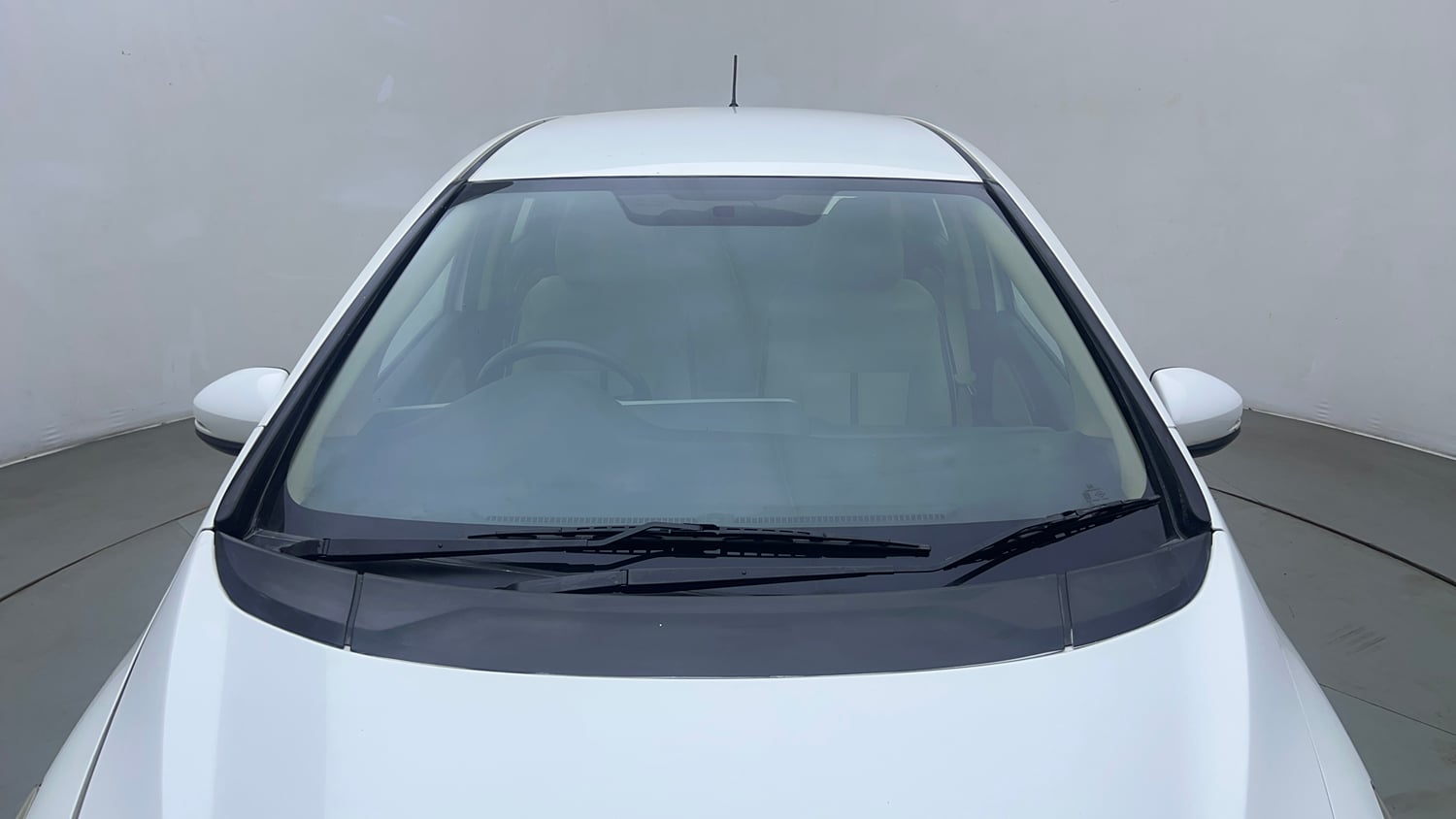 Used 2015 Honda Jazz V Petrol Petrol Manual exterior FRONT WINDSHIELD VIEW