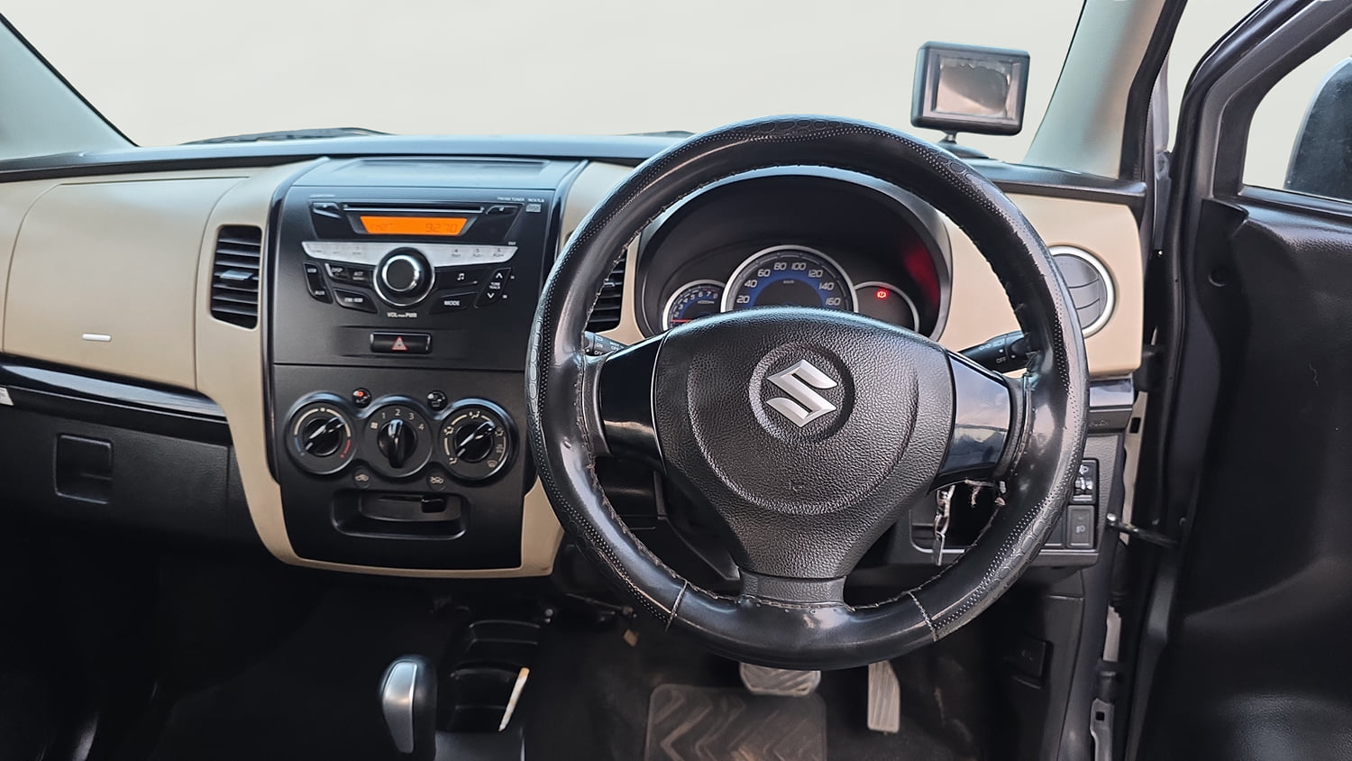Used 2017 Maruti Suzuki Wagon R 1.0 VXI AMT Petrol Automatic interior STEERING VIEW