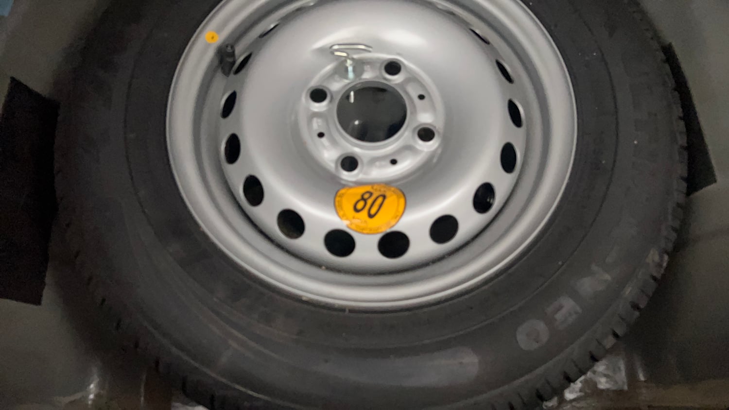 Used 2025 Tata Tiago XM Petrol Manual tyres SPARE TYRE VIEW