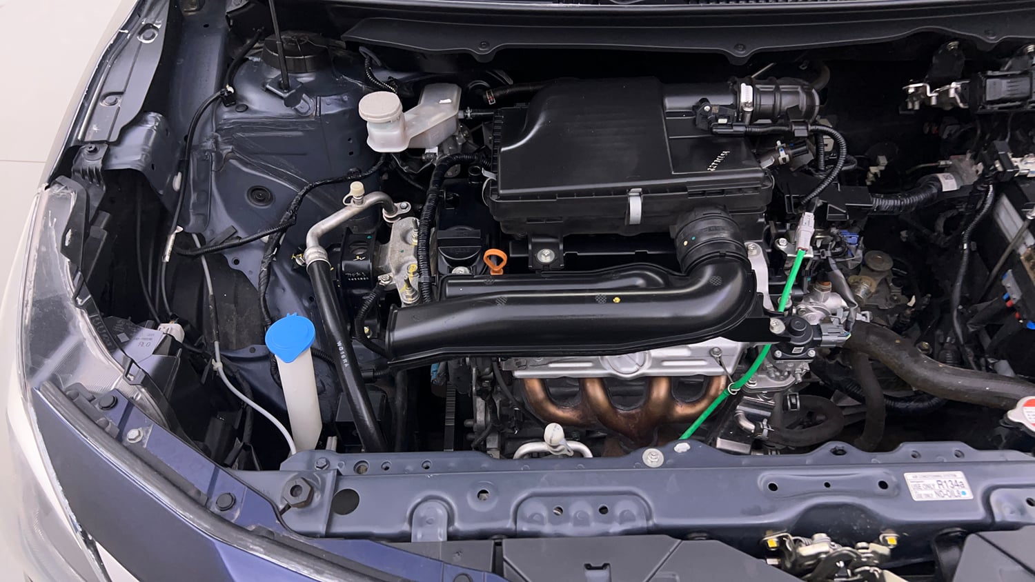 Used 2022 Toyota Glanza G Petrol Manual engine ENGINE RIGHT SIDE VIEW