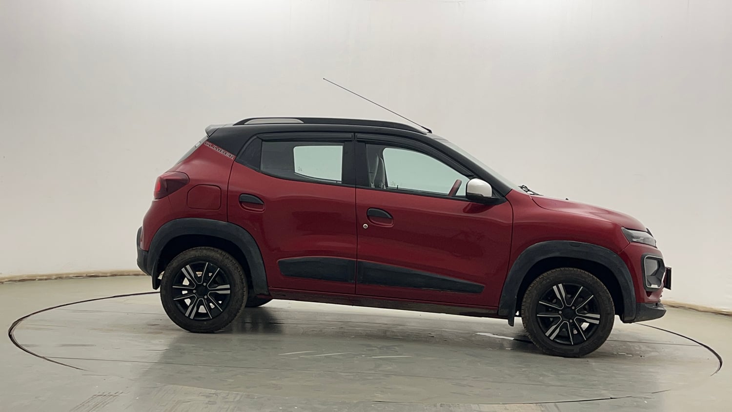 Used 2024 Renault Kwid CLIMBER 1.0 MT Petrol Manual exterior RIGHT SIDE VIEW