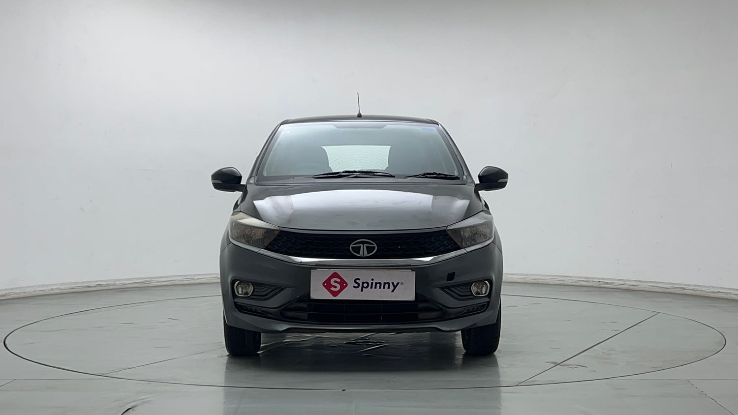 Used 2020 Tata Tiago XZ Plus Petrol Manual exterior FRONT VIEW
