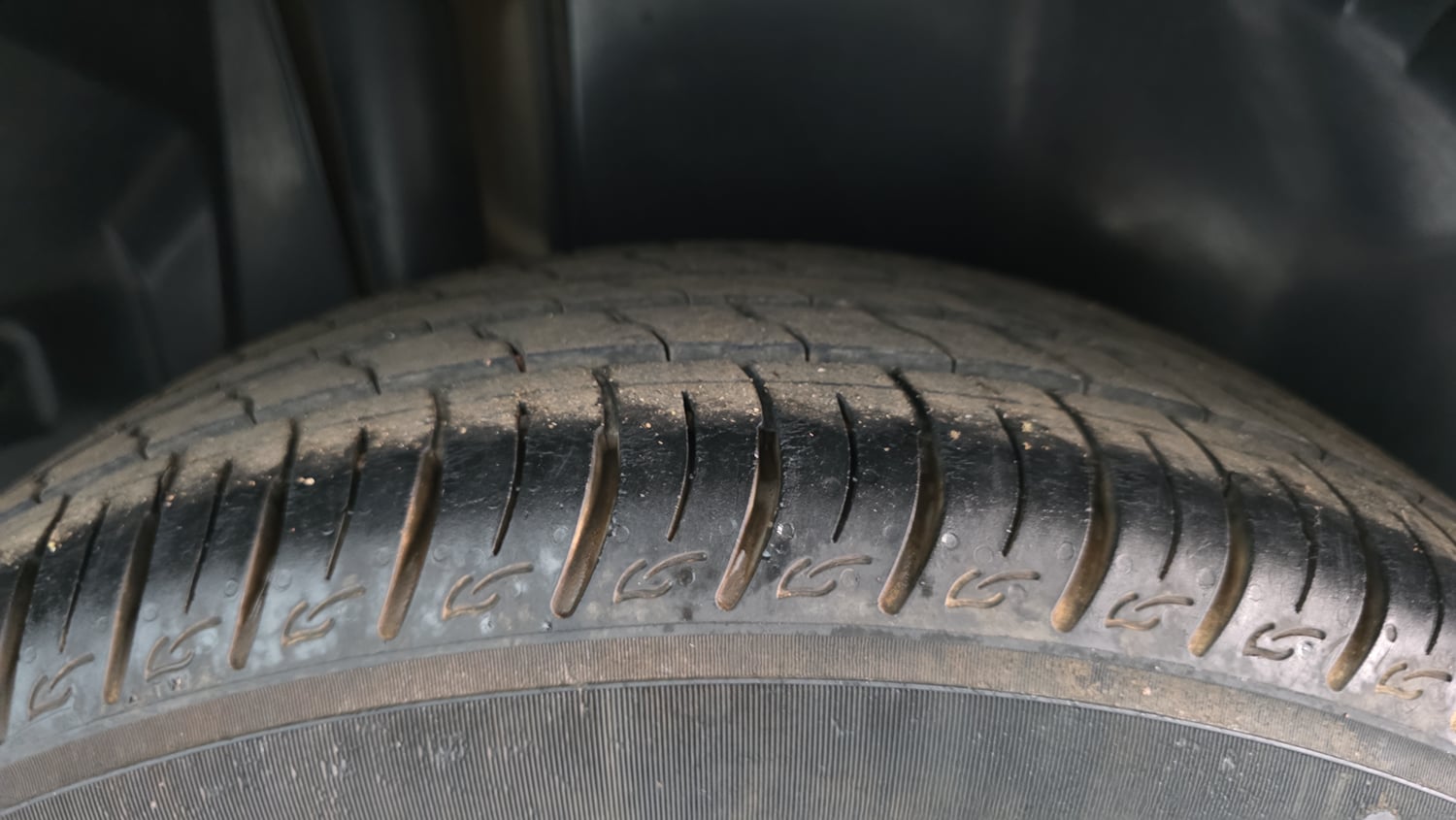 Used 2016 Maruti Suzuki S-Cross Zeta 1.3 Diesel Manual tyres RIGHT REAR TYRE TREAD VIEW