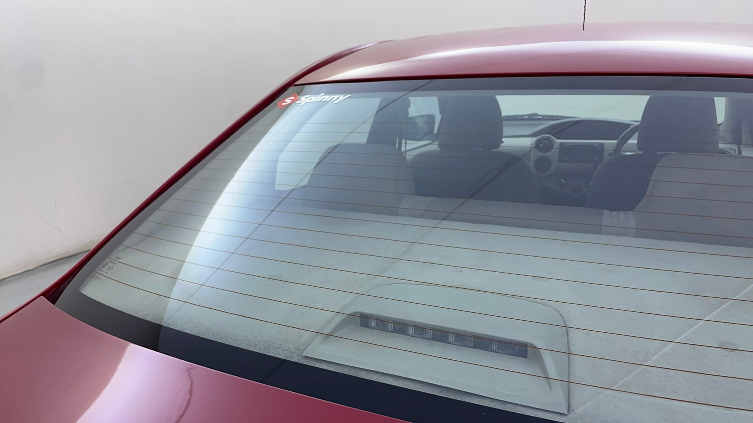 Used 2013 Toyota Etios V Petrol Manual top_features Rear defogger