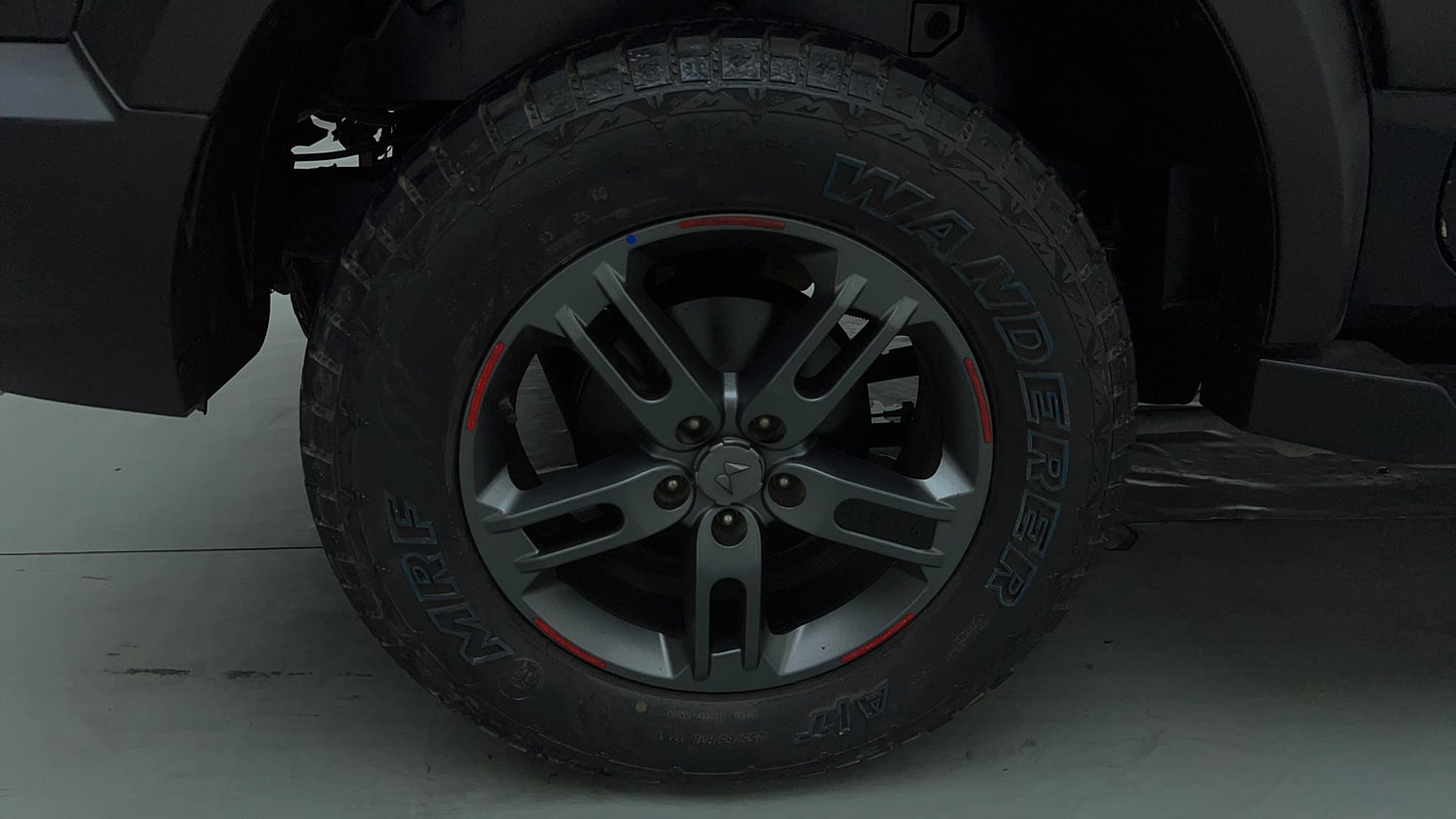 Used 2023 Mahindra Thar LX Hard Top Petrol AT 4WD Petrol Automatic tyres RIGHT REAR TYRE RIM VIEW