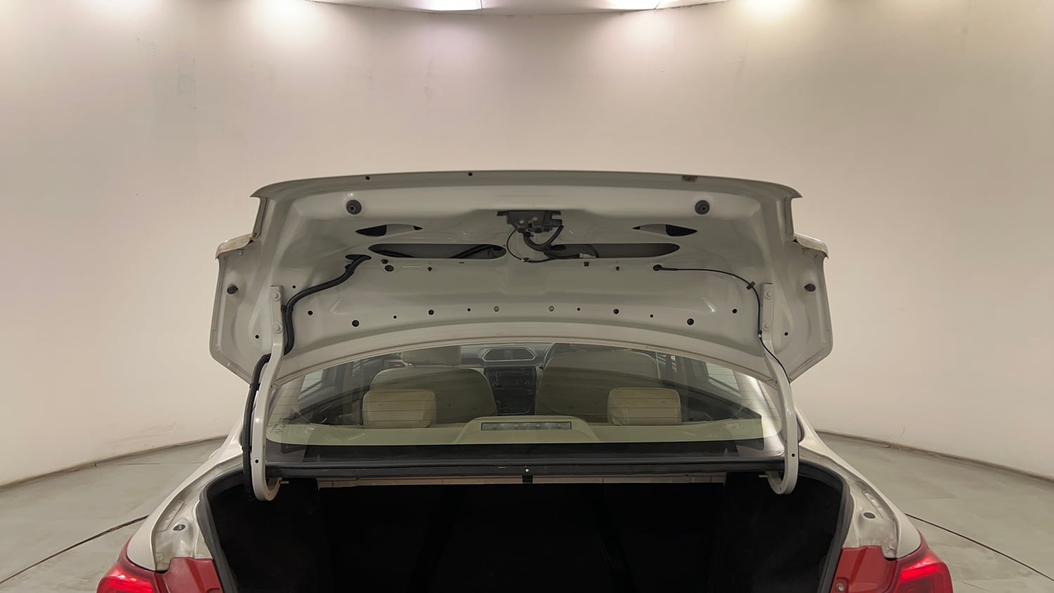 Used 2017 Maruti Suzuki Dzire ZXi AMT Petrol Automatic interior DICKY DOOR OPEN VIEW