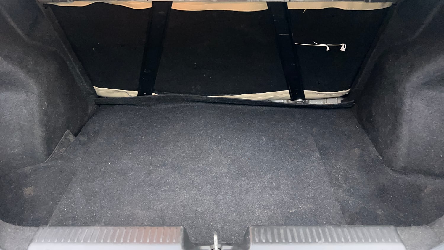 Used 2018 Maruti Suzuki Dzire ZXi Petrol Manual interior DICKY INSIDE VIEW