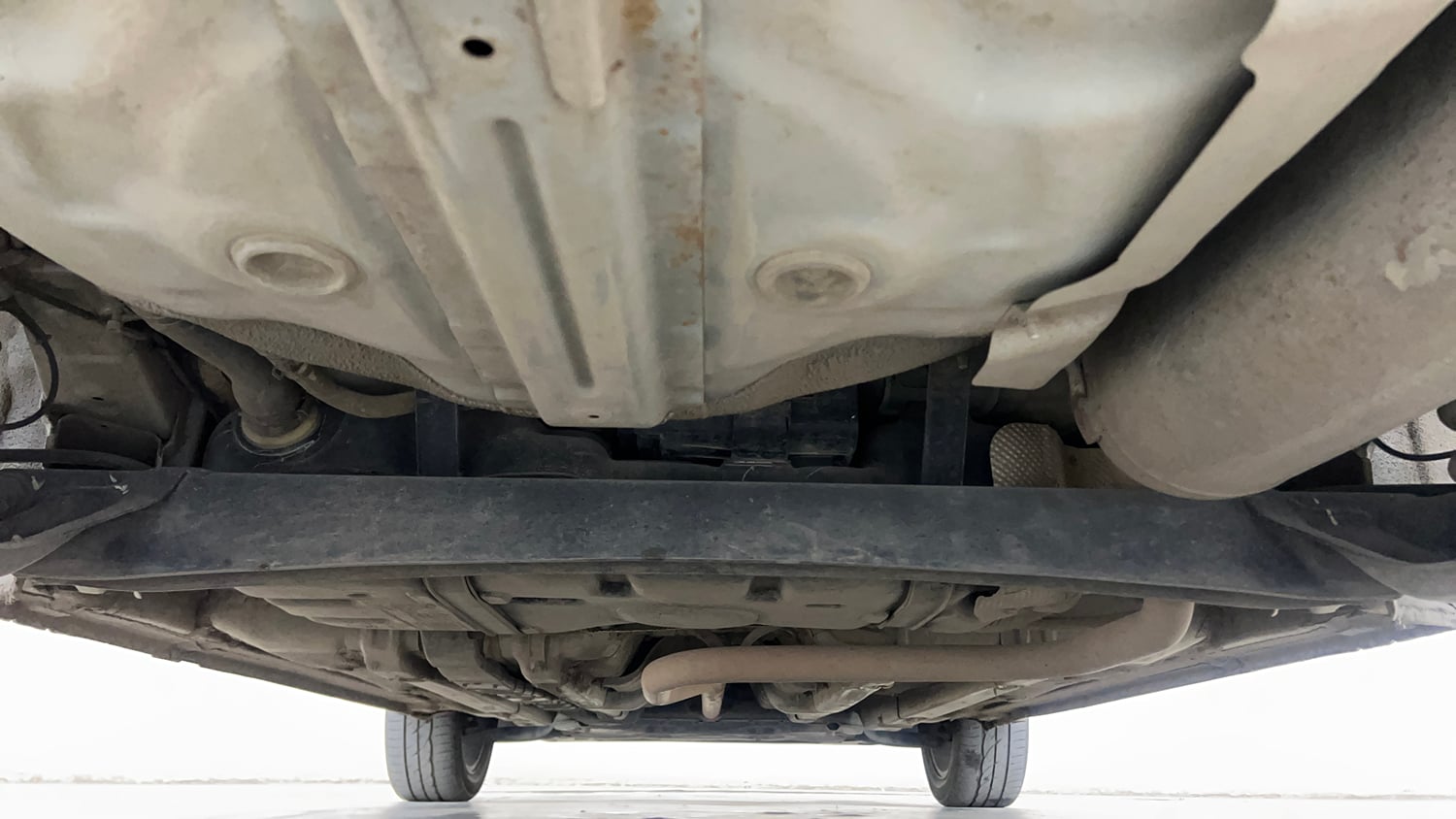 Used 2018 Hyundai Elite i20 Asta 1.2 (O) Petrol Manual extra REAR UNDERBODY VIEW (TAKEN FROM REAR)