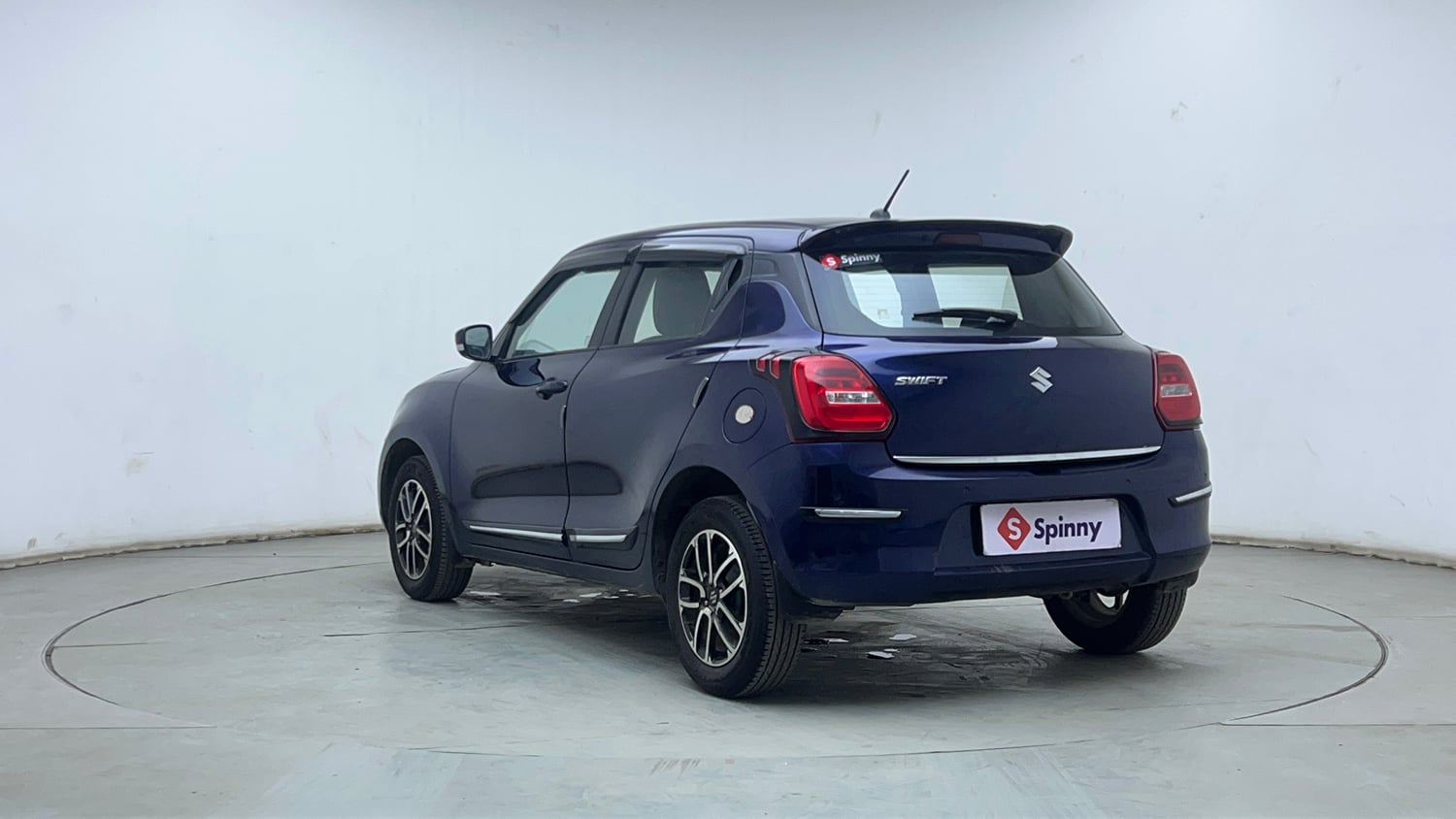 Used 2019 Maruti Suzuki Swift ZXi Plus AMT Petrol Automatic exterior LEFT REAR CORNER VIEW