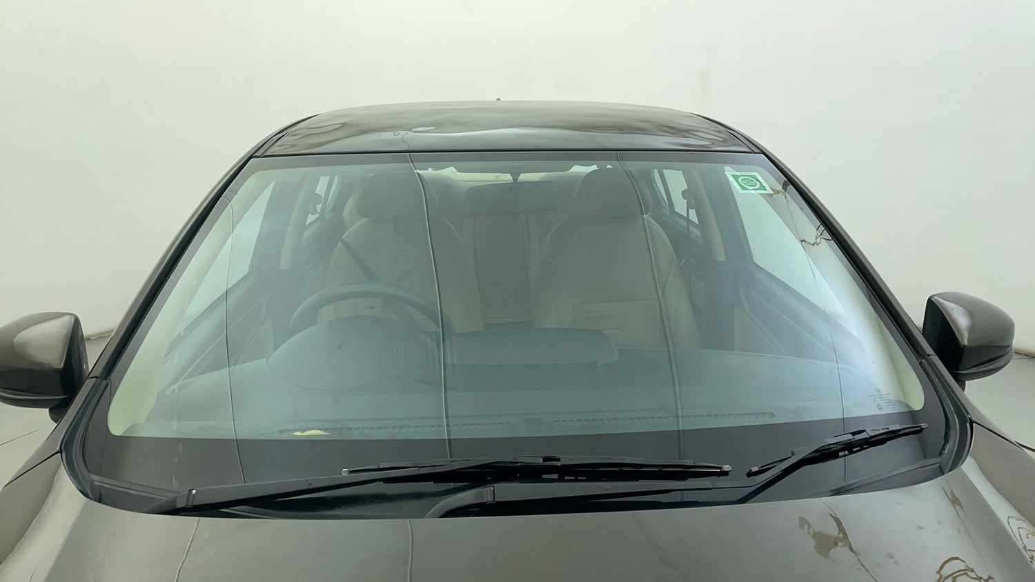 Used 2023 Honda Amaze VX CVT 1.2 Petrol Petrol Automatic exterior FRONT WINDSHIELD VIEW