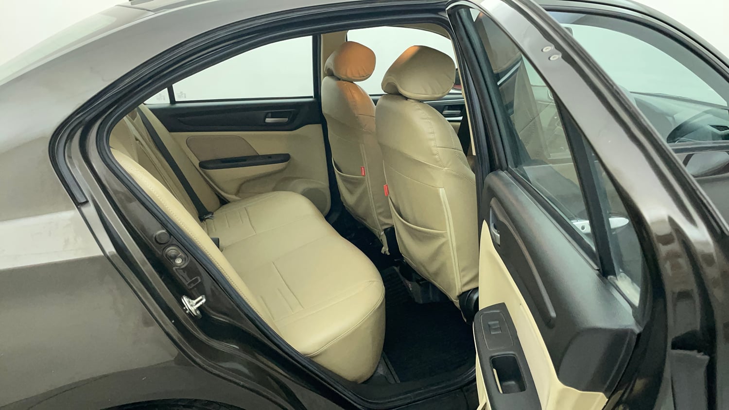 Used 2023 Honda Amaze VX CVT 1.2 Petrol Petrol Automatic interior RIGHT SIDE REAR DOOR CABIN VIEW
