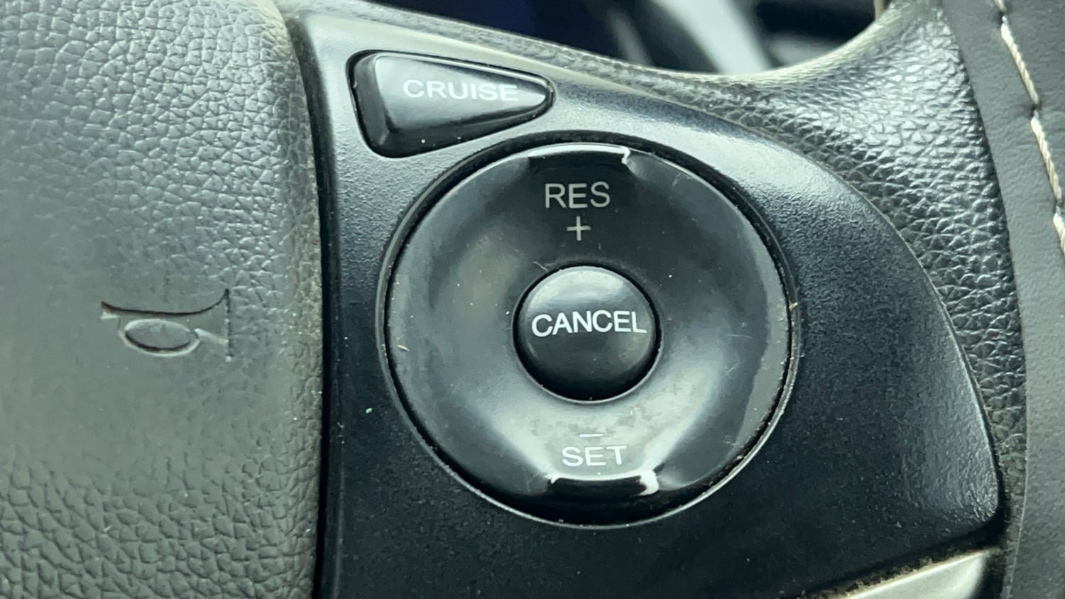 Used 2016 Honda City SV Petrol Manual top_features Cruise control