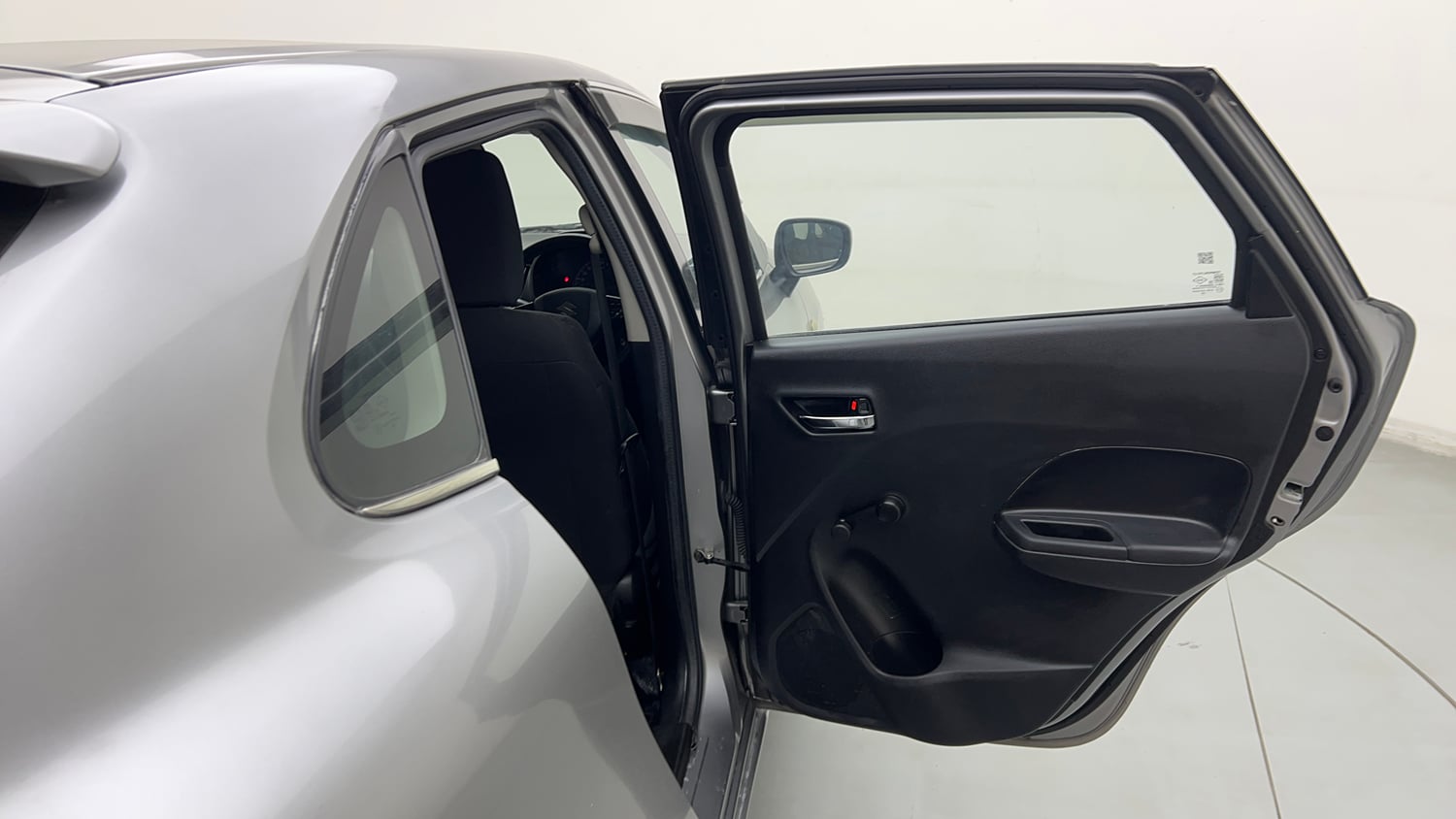 Used 2021 Maruti Suzuki Baleno Sigma Petrol Manual interior RIGHT REAR DOOR OPEN VIEW