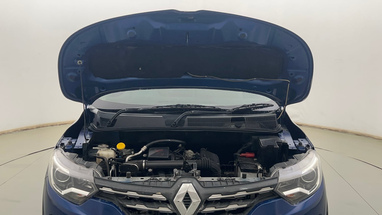 Used 2020 Renault Triber RXZ Petrol Manual engine ENGINE & BONNET OPEN FRONT VIEW