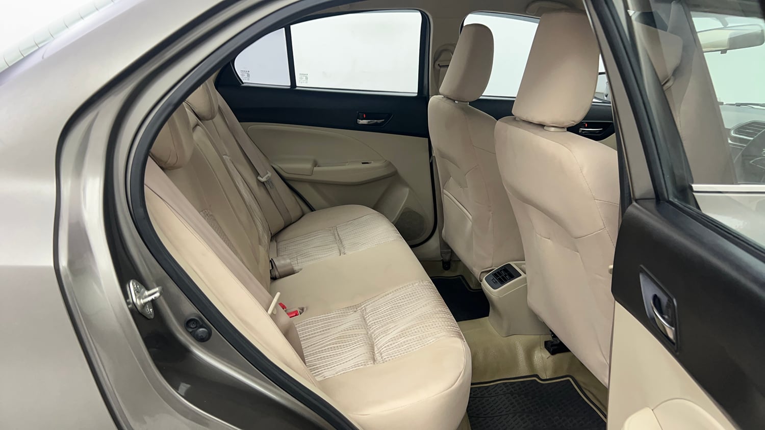 Used 2018 Maruti Suzuki Dzire ZXi Petrol Manual interior RIGHT SIDE REAR DOOR CABIN VIEW