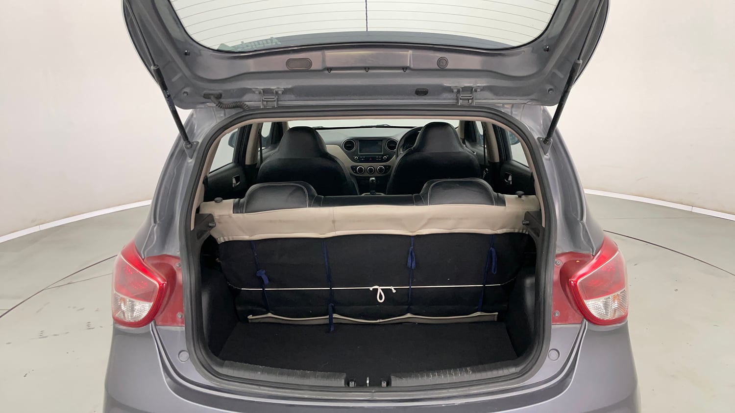 Used 2019 Hyundai Grand i10 Sportz AT 1.2 Kappa VTVT Petrol Automatic interior DICKY INSIDE VIEW