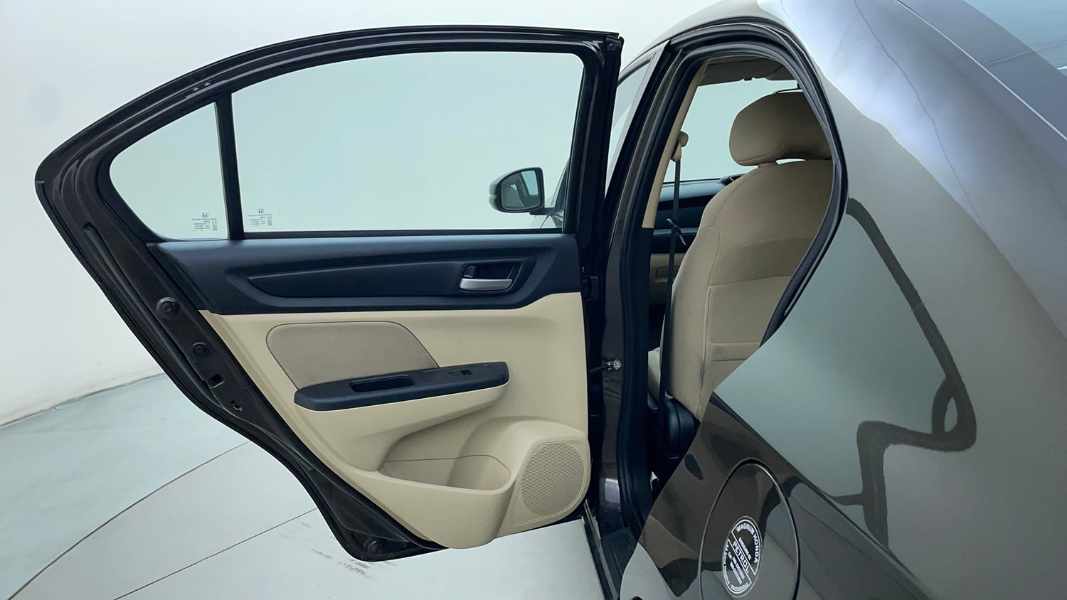 Used 2020 Honda Amaze 1.2 V MT Petrol Petrol Manual interior LEFT REAR DOOR OPEN VIEW