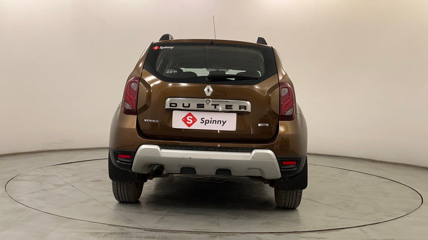 Used 2016 Renault Duster 85 PS RXZ 4X2 MT Diesel Manual exterior BACK VIEW