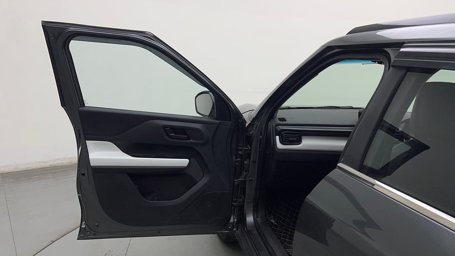 Used 2023 Tata Punch Pure iCNG Cng Manual interior LEFT FRONT DOOR OPEN VIEW
