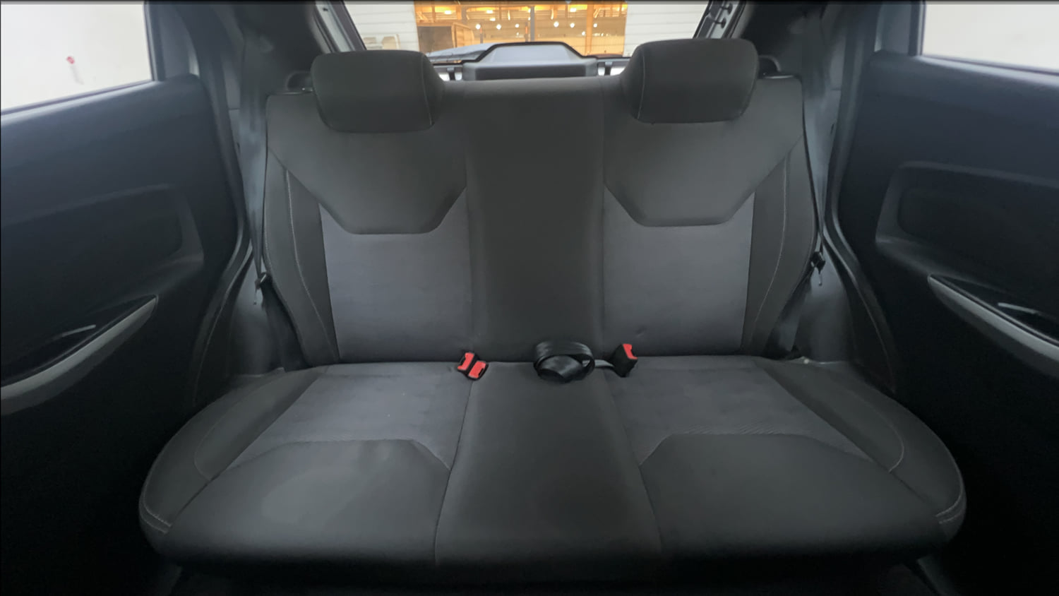 Used 2017 Ford Figo Titanium 1.2 Ti-VCT Petrol Manual interior REAR SEAT CONDITION VIEW