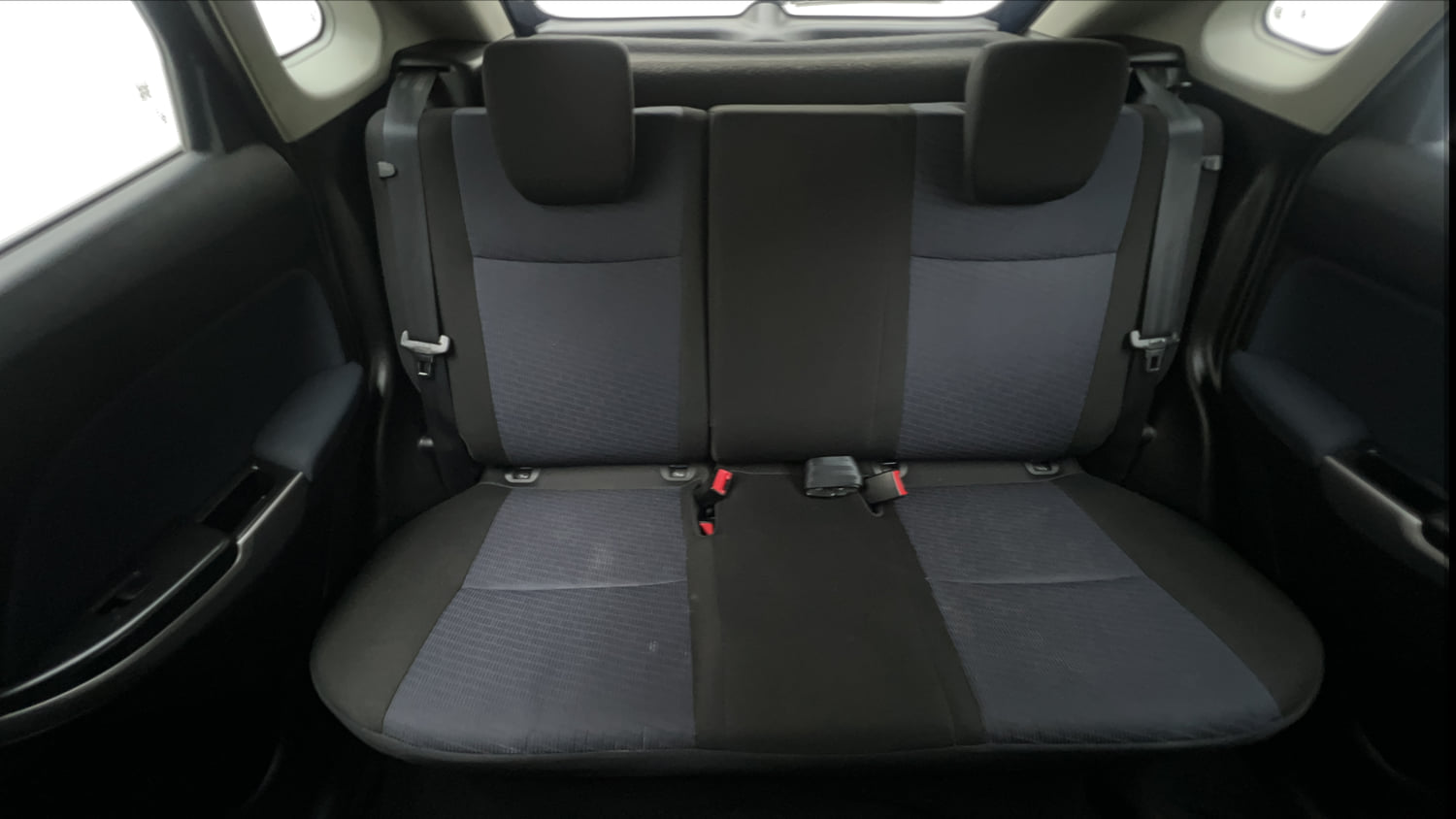 Used 2021 Maruti Suzuki Baleno Zeta Petrol Manual interior REAR SEAT CONDITION VIEW