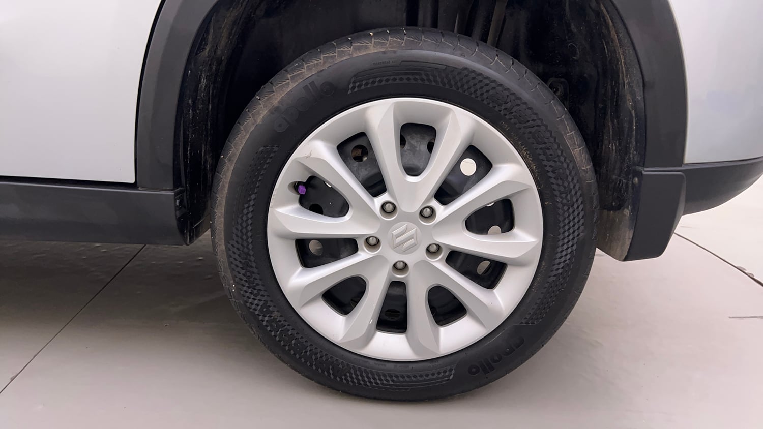 Used 2025 Maruti Suzuki Grand Vitara Delta Smart Hybrid Petrol Manual tyres LEFT REAR TYRE RIM VIEW