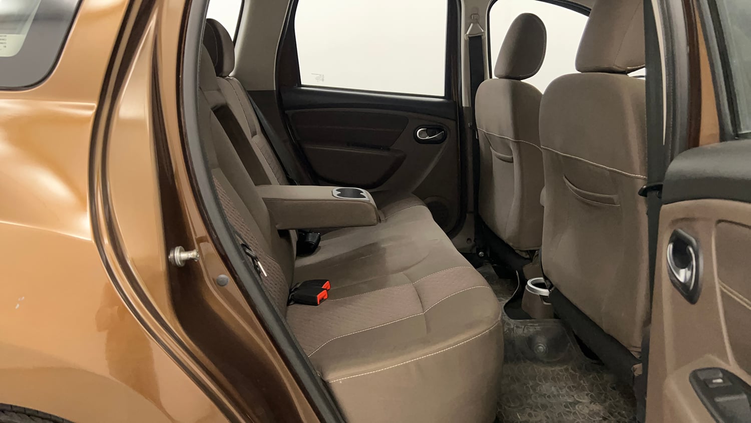 Used 2016 Renault Duster 85 PS RXZ 4X2 MT Diesel Manual interior RIGHT SIDE REAR DOOR CABIN VIEW