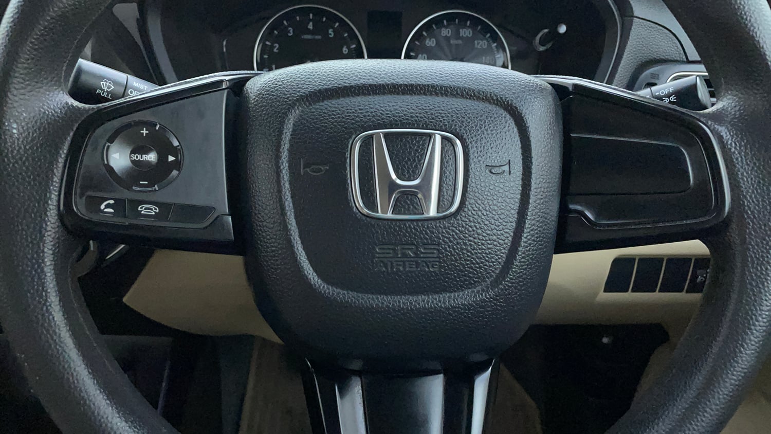 Used 2020 Honda Amaze 1.2 V MT Petrol Petrol Manual top_features Airbags