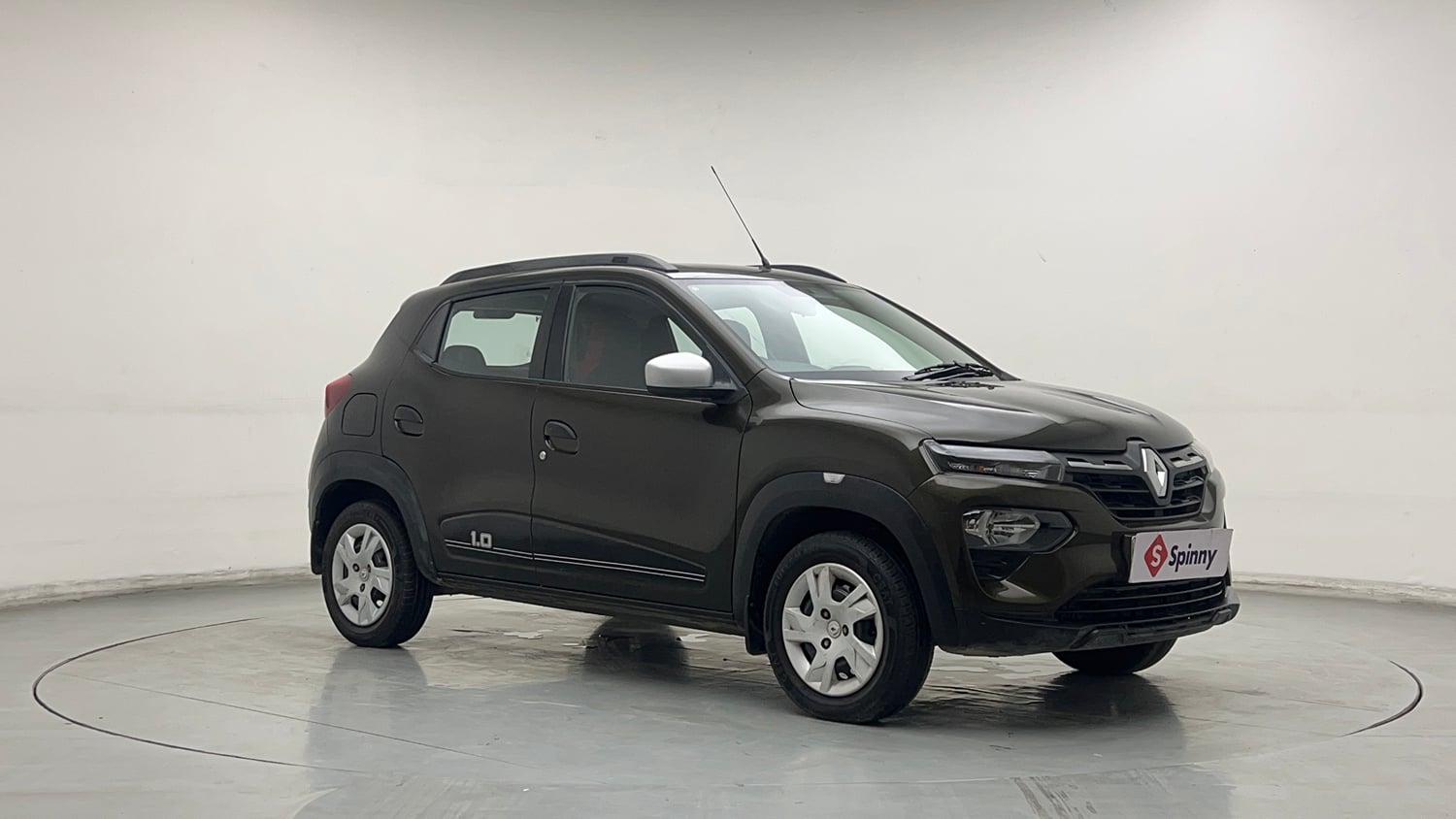 Used 2023 Renault Kwid RXT 1.0 Petrol Manual exterior RIGHT FRONT CORNER VIEW