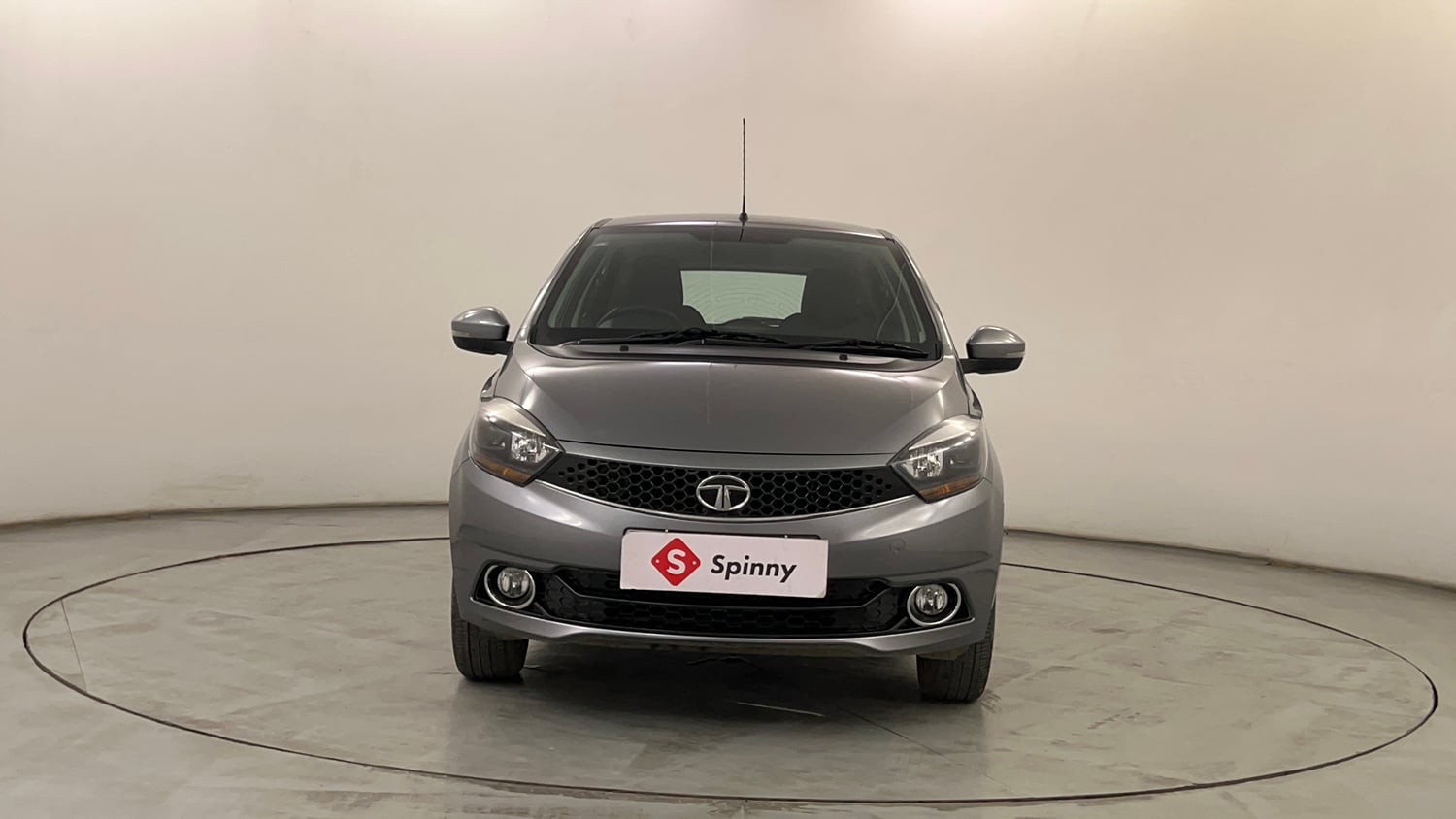 Used 2019 Tata Tiago Revotron XZA Plus Petrol Automatic exterior FRONT VIEW