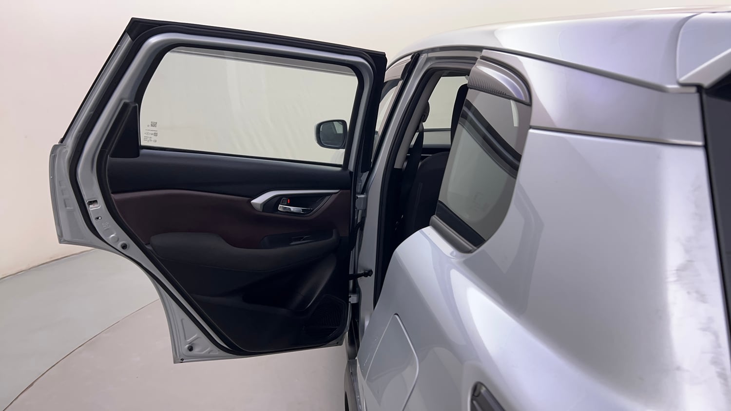 Used 2025 Maruti Suzuki Grand Vitara Delta Smart Hybrid Petrol Manual interior LEFT REAR DOOR OPEN VIEW