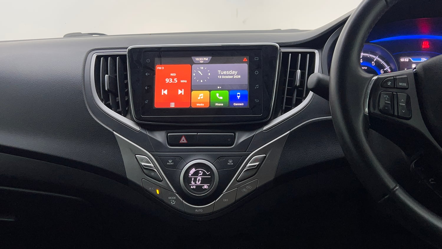 Used 2020 Maruti Suzuki Baleno Alpha Petrol Manual interior MUSIC SYSTEM & AC CONTROL VIEW