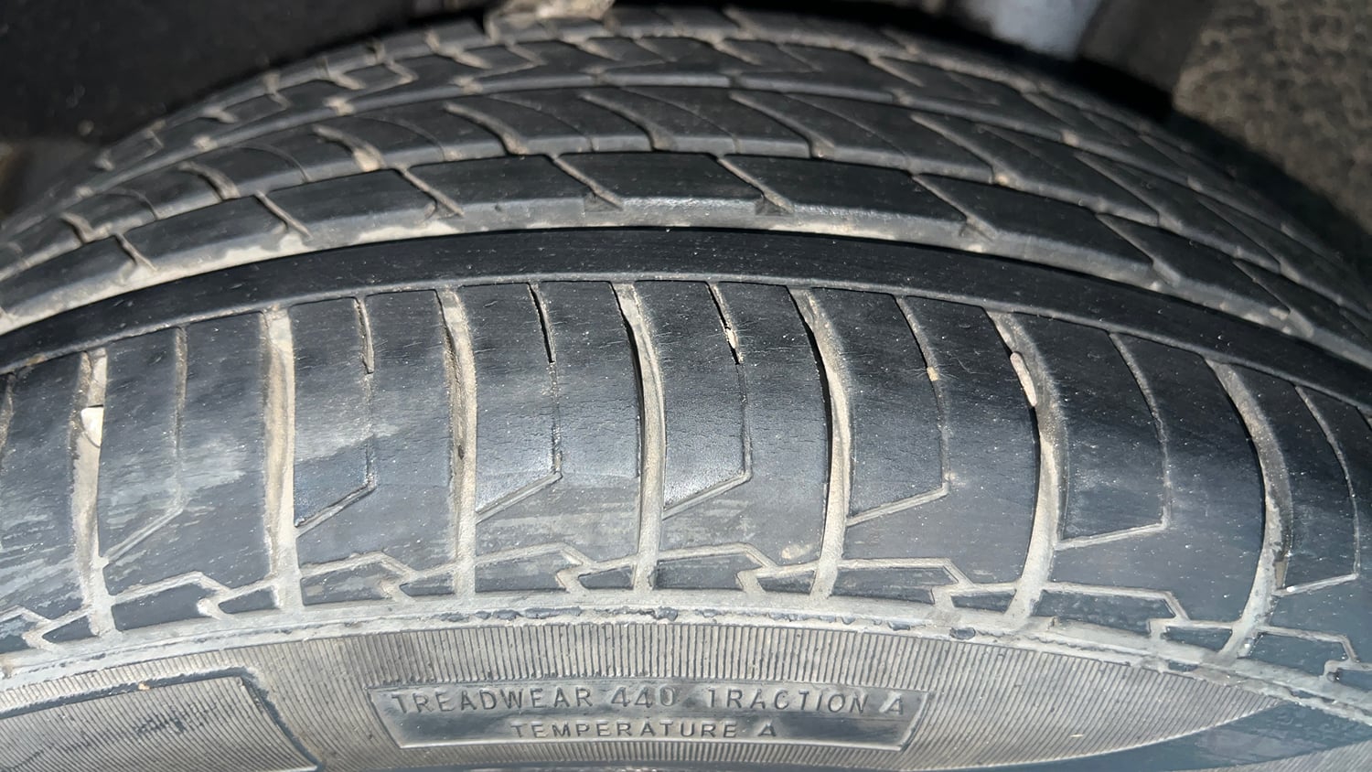 Used 2020 Maruti Suzuki Baleno Alpha Petrol Manual tyres LEFT REAR TYRE TREAD VIEW