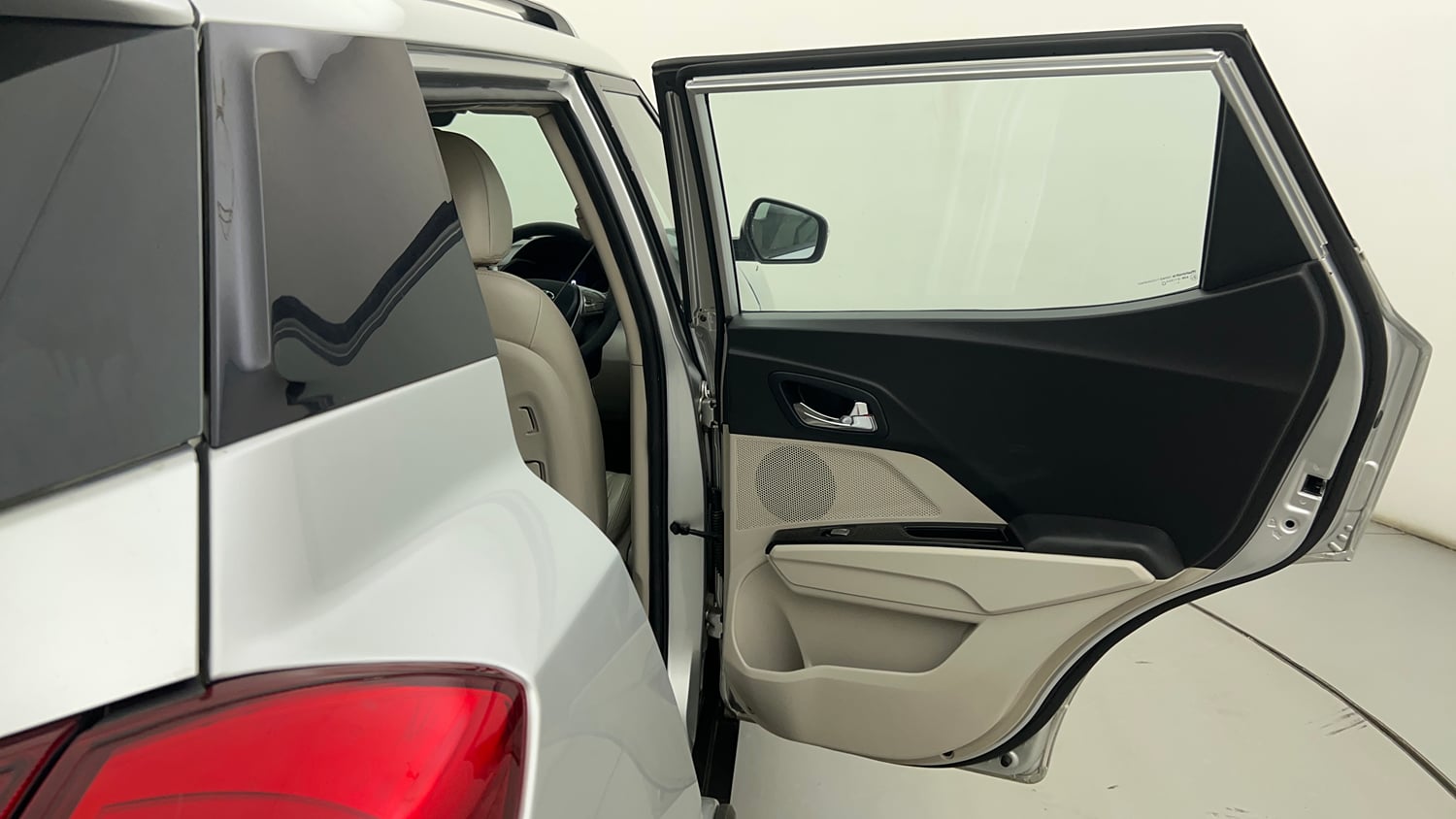 Used 2019 Mahindra XUV 300 1.2 W8 (O) Petrol Manual interior RIGHT REAR DOOR OPEN VIEW