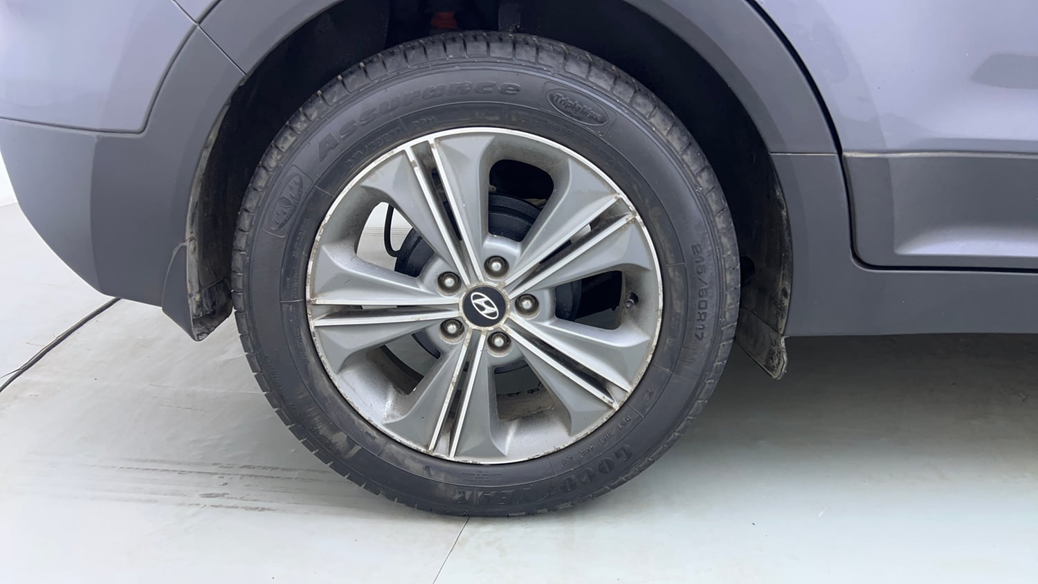 Used 2017 Hyundai Creta 1.6 SX Plus AT Petrol Petrol Automatic tyres RIGHT REAR TYRE RIM VIEW