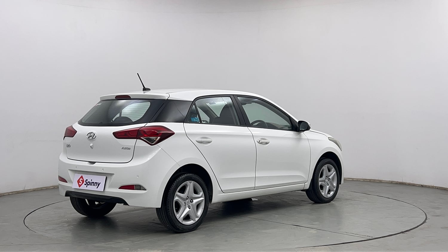 Used 2018 Hyundai Elite i20 Asta 1.2 Petrol Manual exterior RIGHT REAR CORNER VIEW