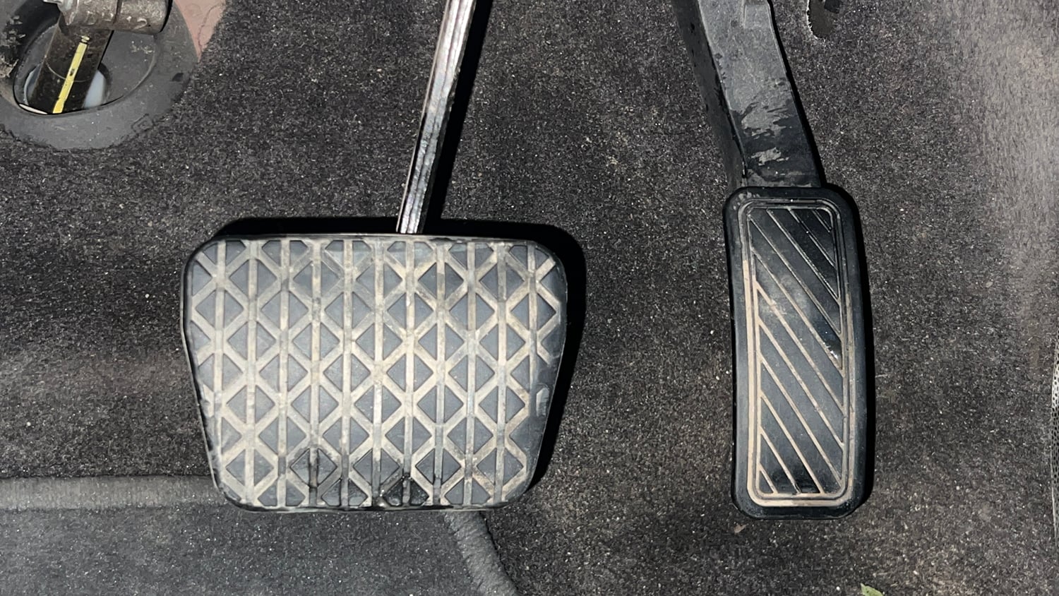 Used 2017 Ford EcoSport Titanium 1.5L Ti-VCT AT Petrol Automatic interior PEDALS VIEW