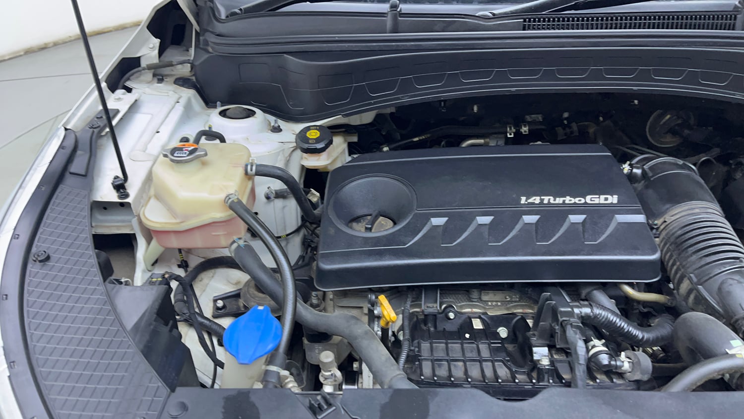 Used 2022 Kia Seltos GTX Plus 1.4 Petrol Manual engine ENGINE RIGHT SIDE VIEW