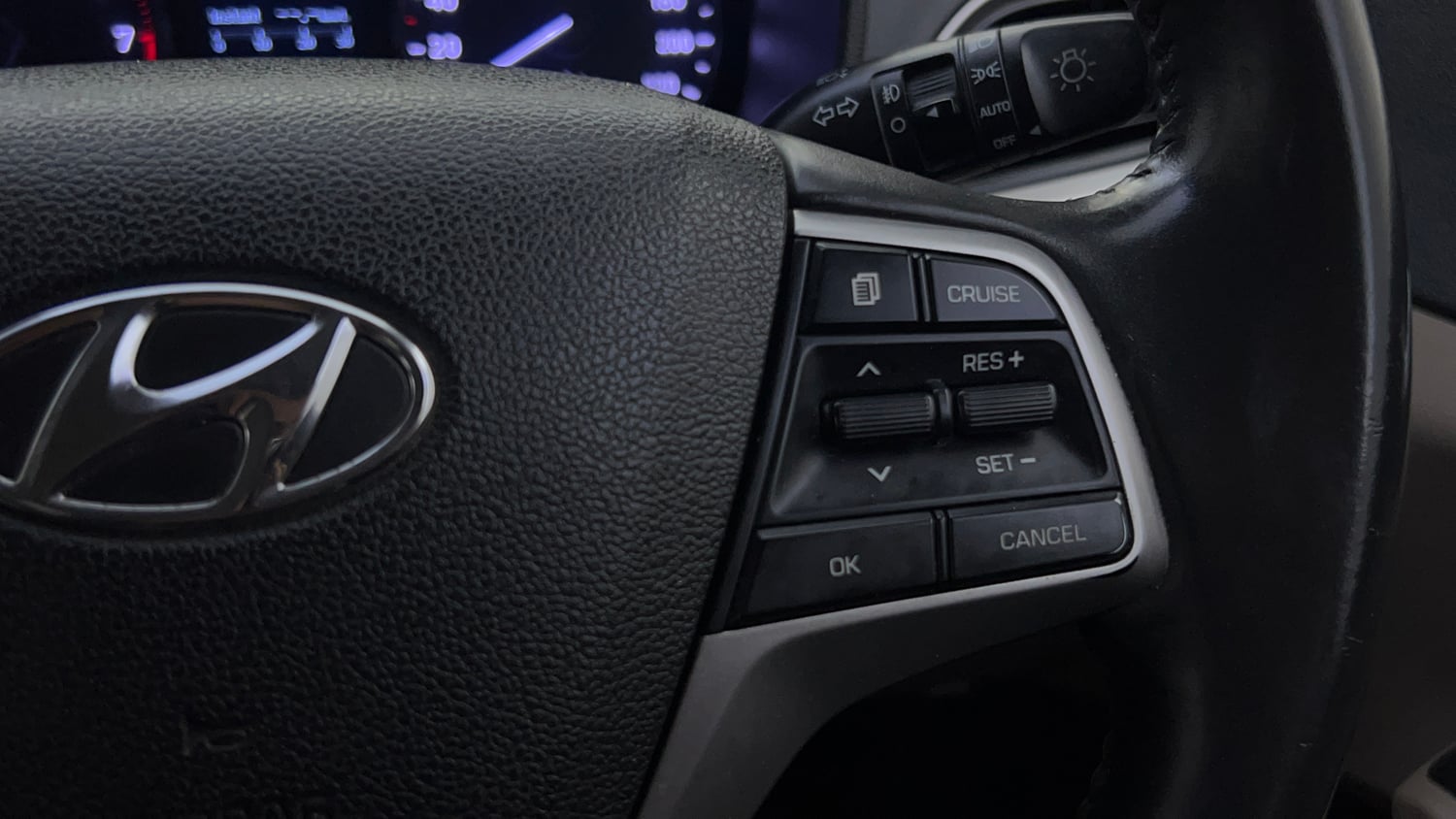Used 2019 Hyundai Verna SX (O) 1.6 VTVT AT Petrol Automatic top_features Cruise control