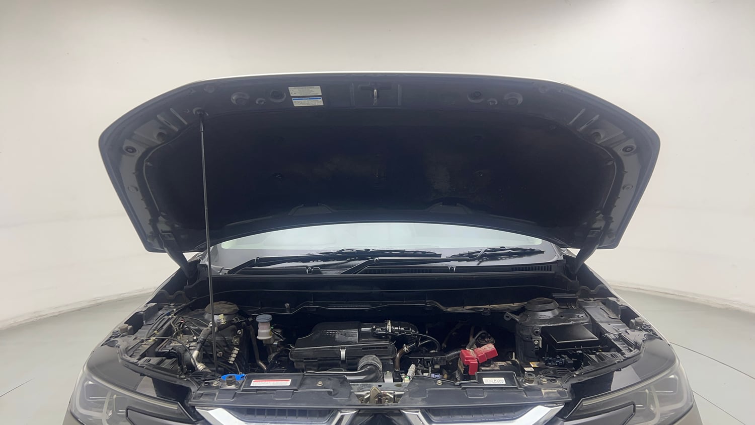 Used 2023 Maruti Suzuki Brezza ZXi Plus AT Petrol Automatic engine ENGINE & BONNET OPEN FRONT VIEW