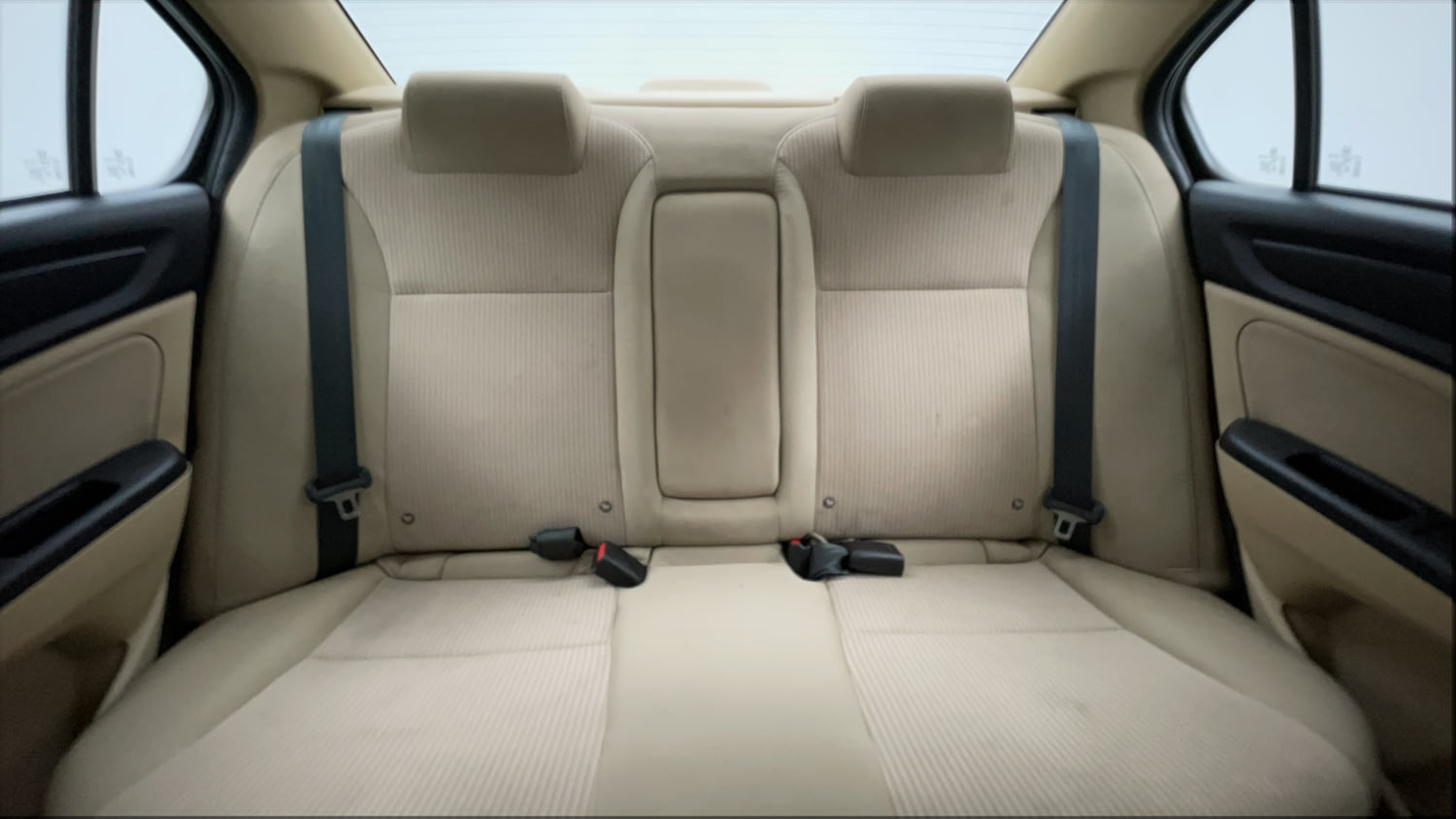 Used 2023 Honda Amaze VX 1.2 Petrol CVT Petrol Automatic interior REAR SEAT CONDITION VIEW
