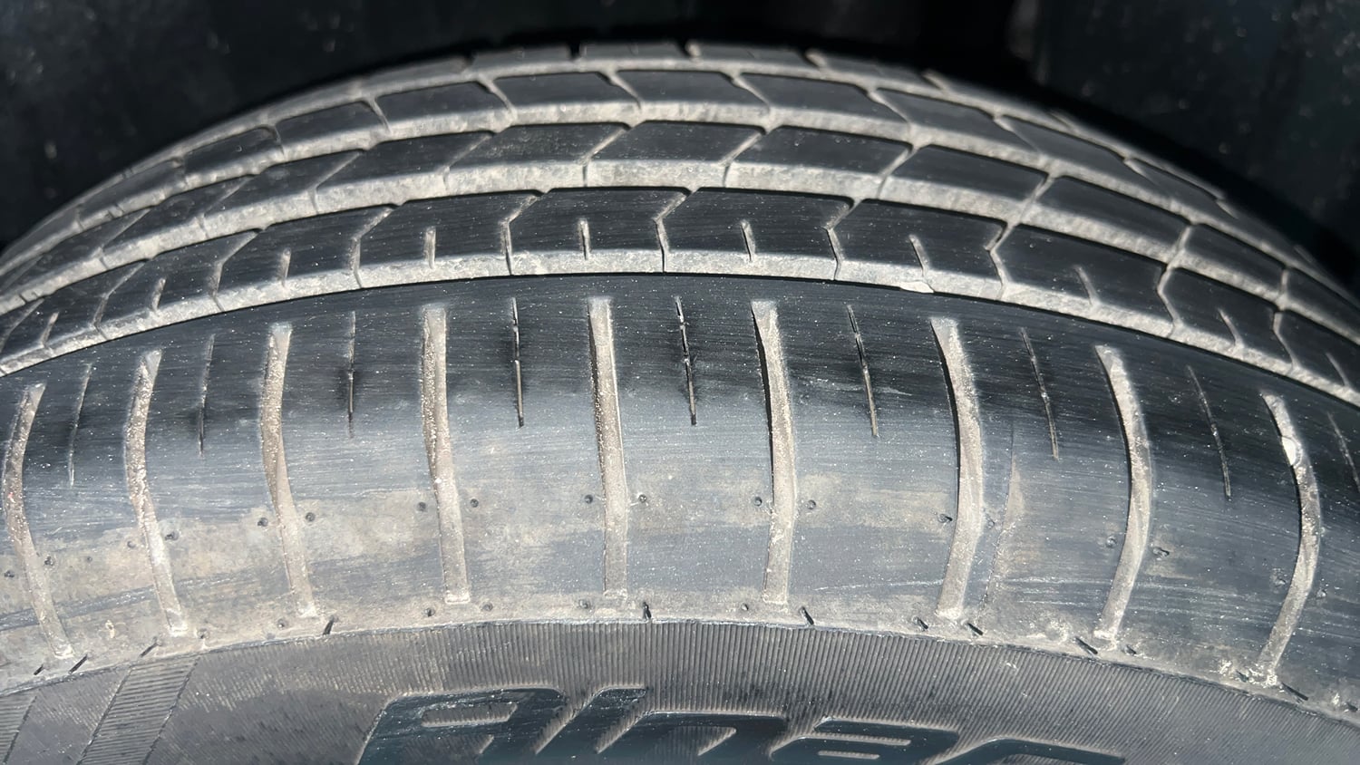 Used 2025 Maruti Suzuki Baleno Sigma MT Petrol Manual tyres LEFT REAR TYRE TREAD VIEW