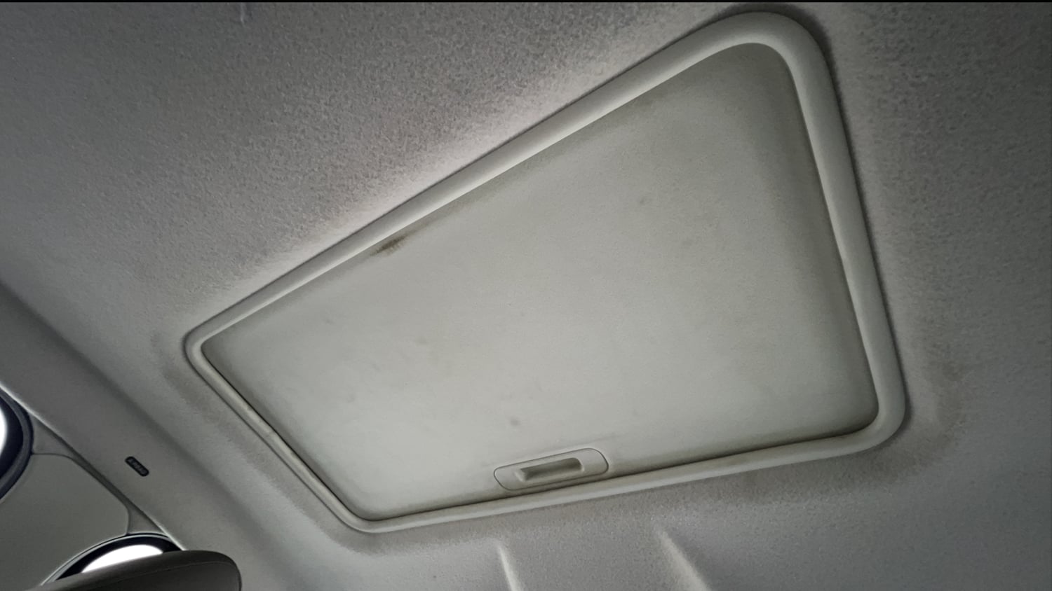 Used 2020 Ford EcoSport Titanium Plus 1.5L Ti-VCT AT Petrol Automatic top_features Sunroof