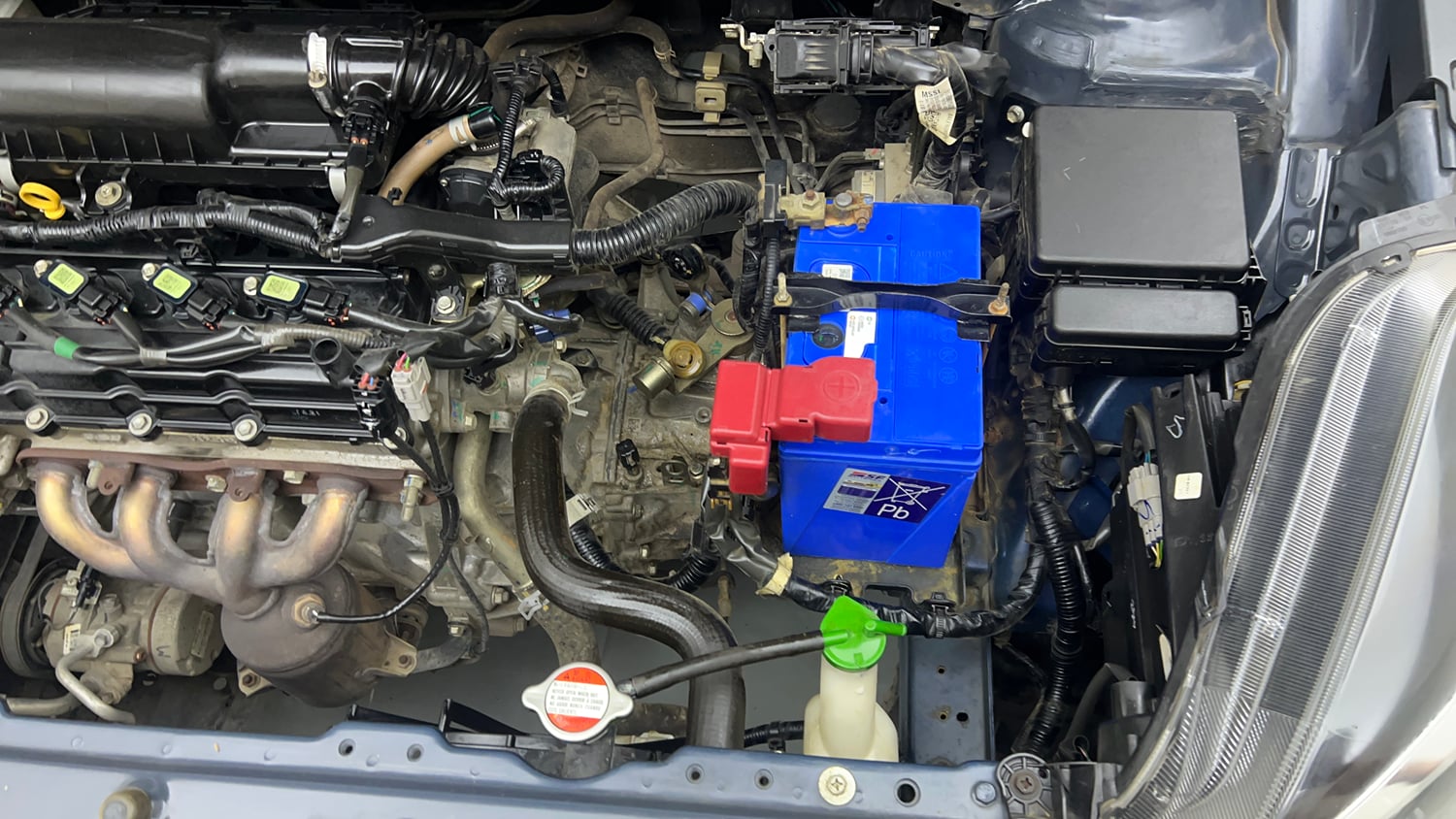 Used 2021 Maruti Suzuki Baleno Zeta Petrol Manual engine ENGINE LEFT SIDE VIEW
